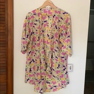 LulaRoe cover up ‘Lindsay’ new